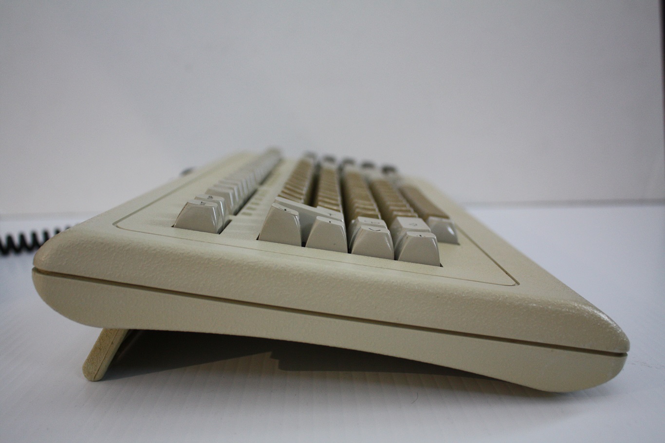 Cherry B4VE-A302