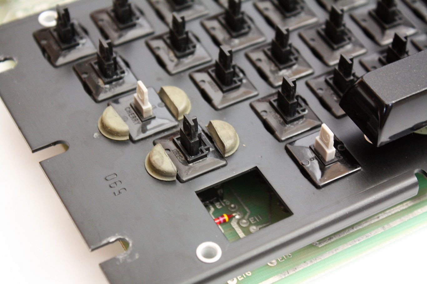 Cherry B70-05AB
