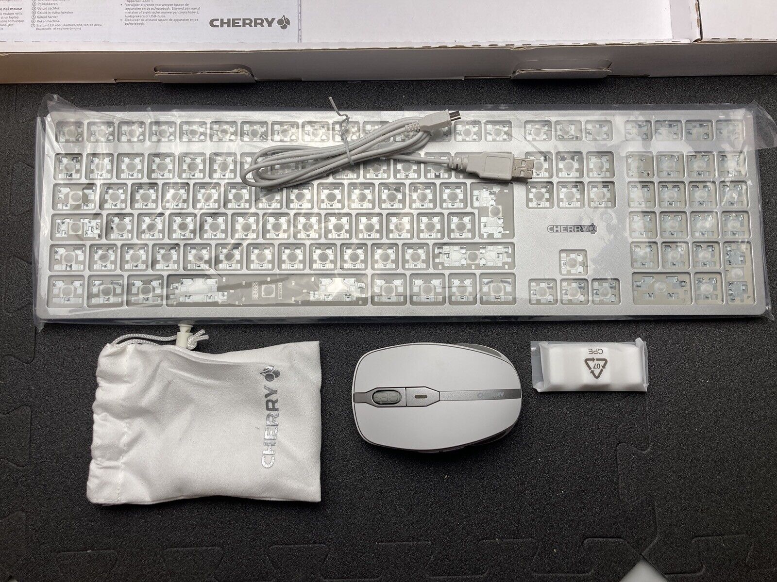 Cherry DW 9000 SLIM 