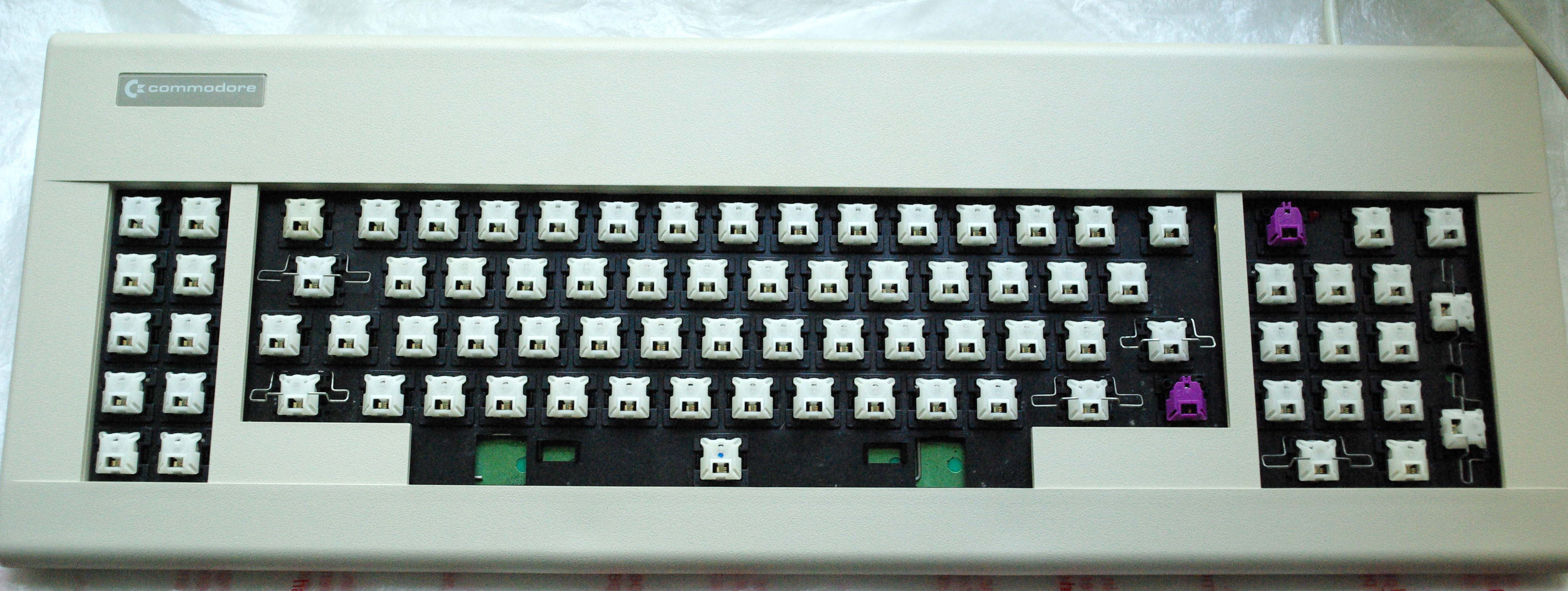 G80-0530 Commodore NMB