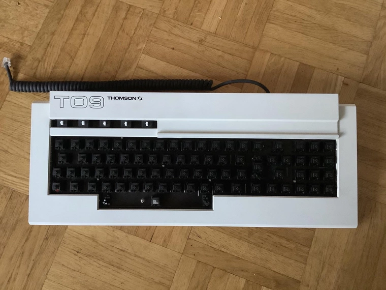 G80-0803 (THOMSON)