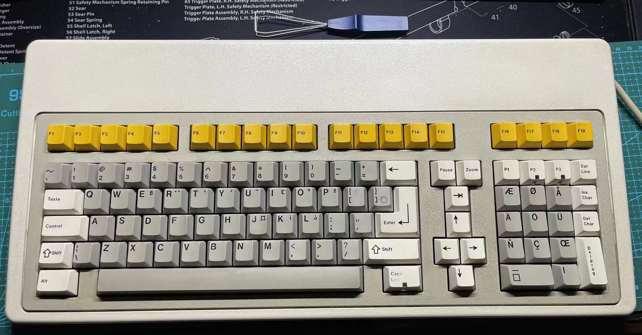 G80-0832
