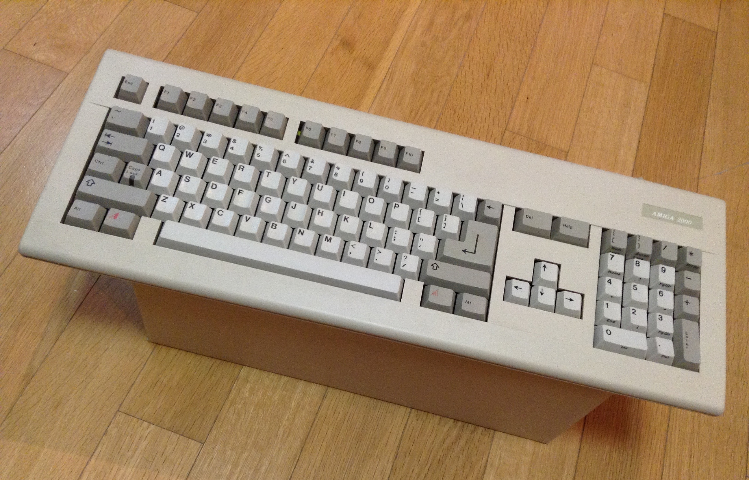 G80-0879 (Commodore Amiga 2000)
