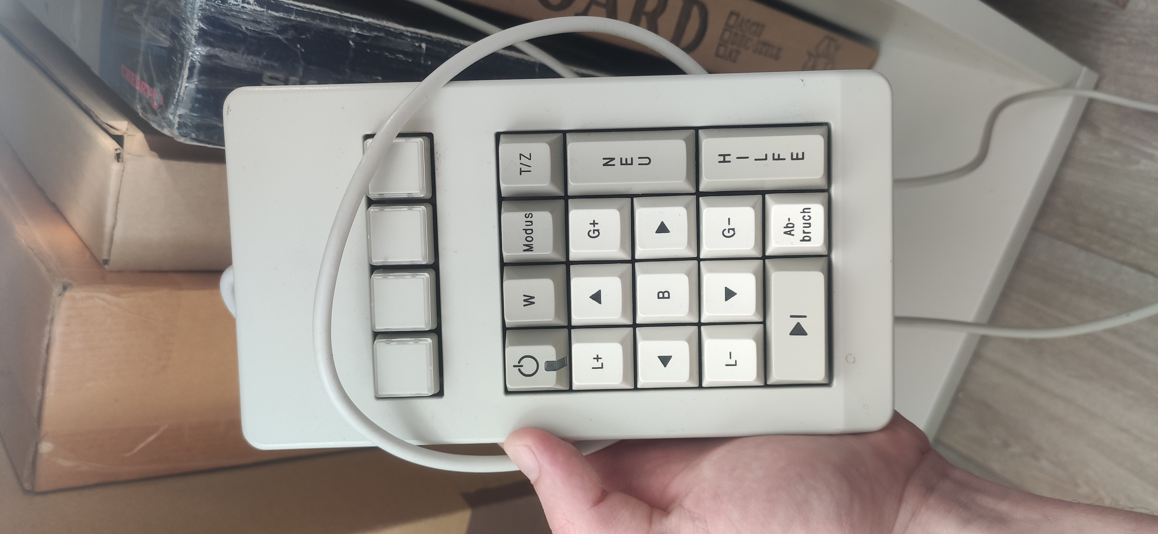 G80-3700