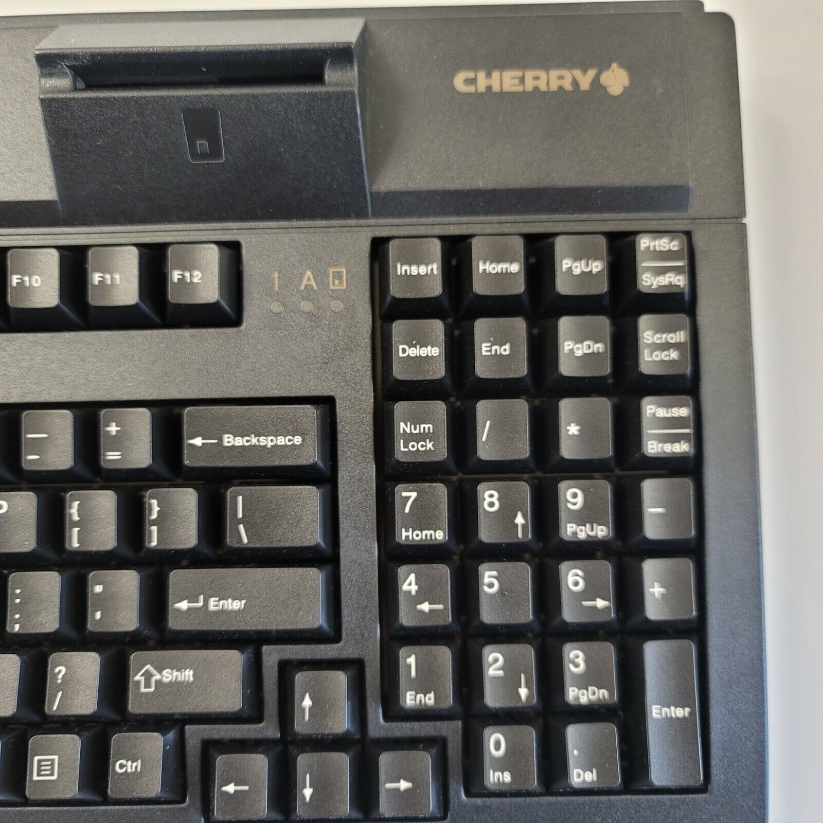 G80-7040 LUVEU