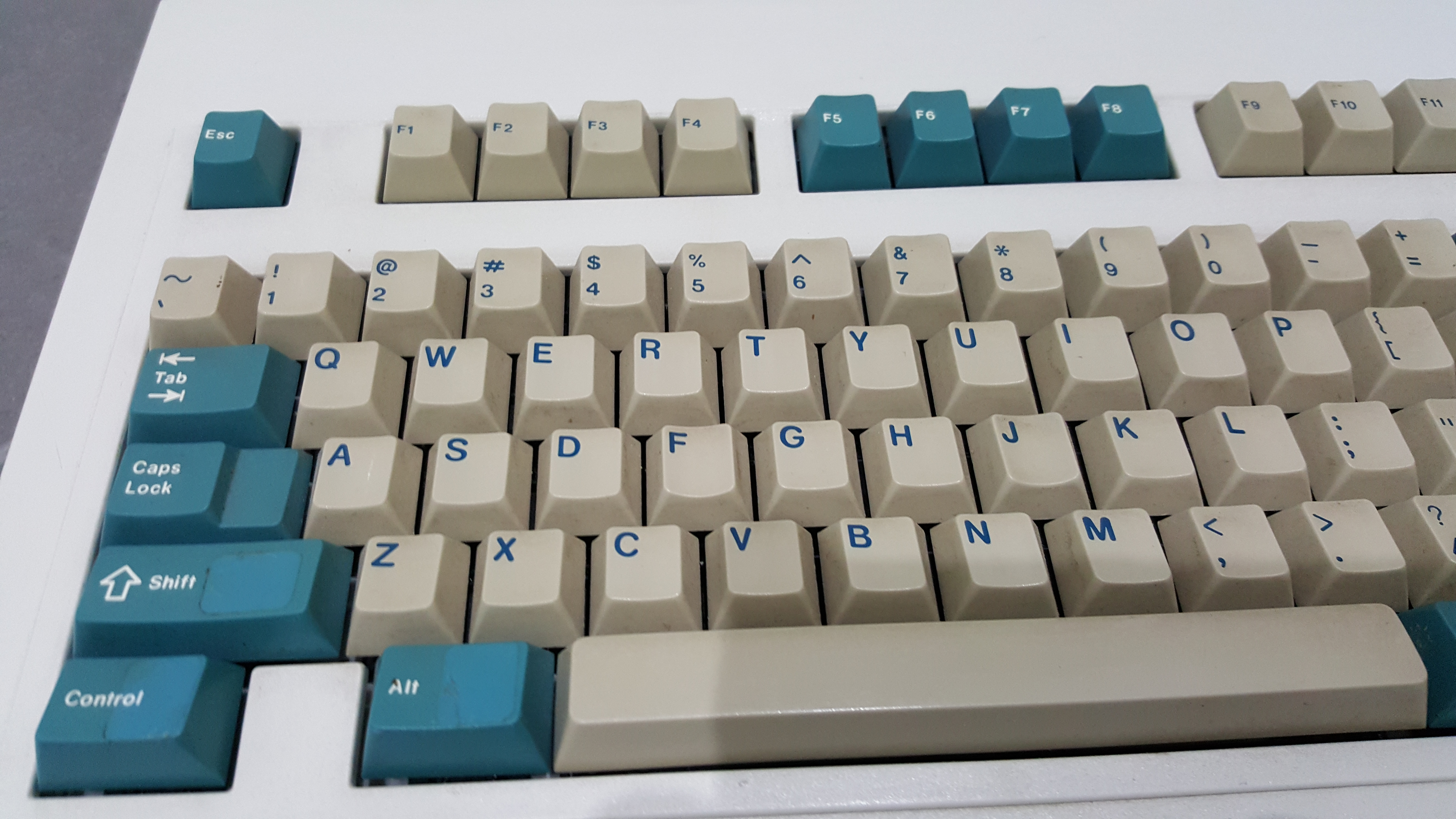 G81-1106 HAU