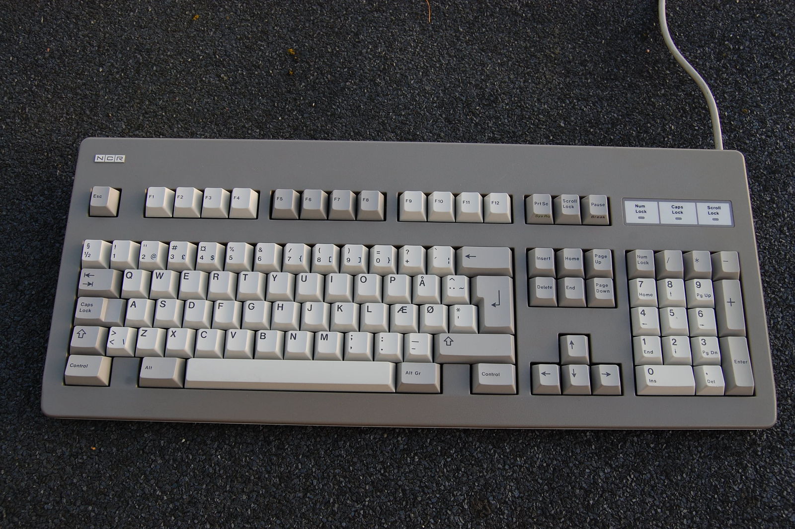 G81-3077