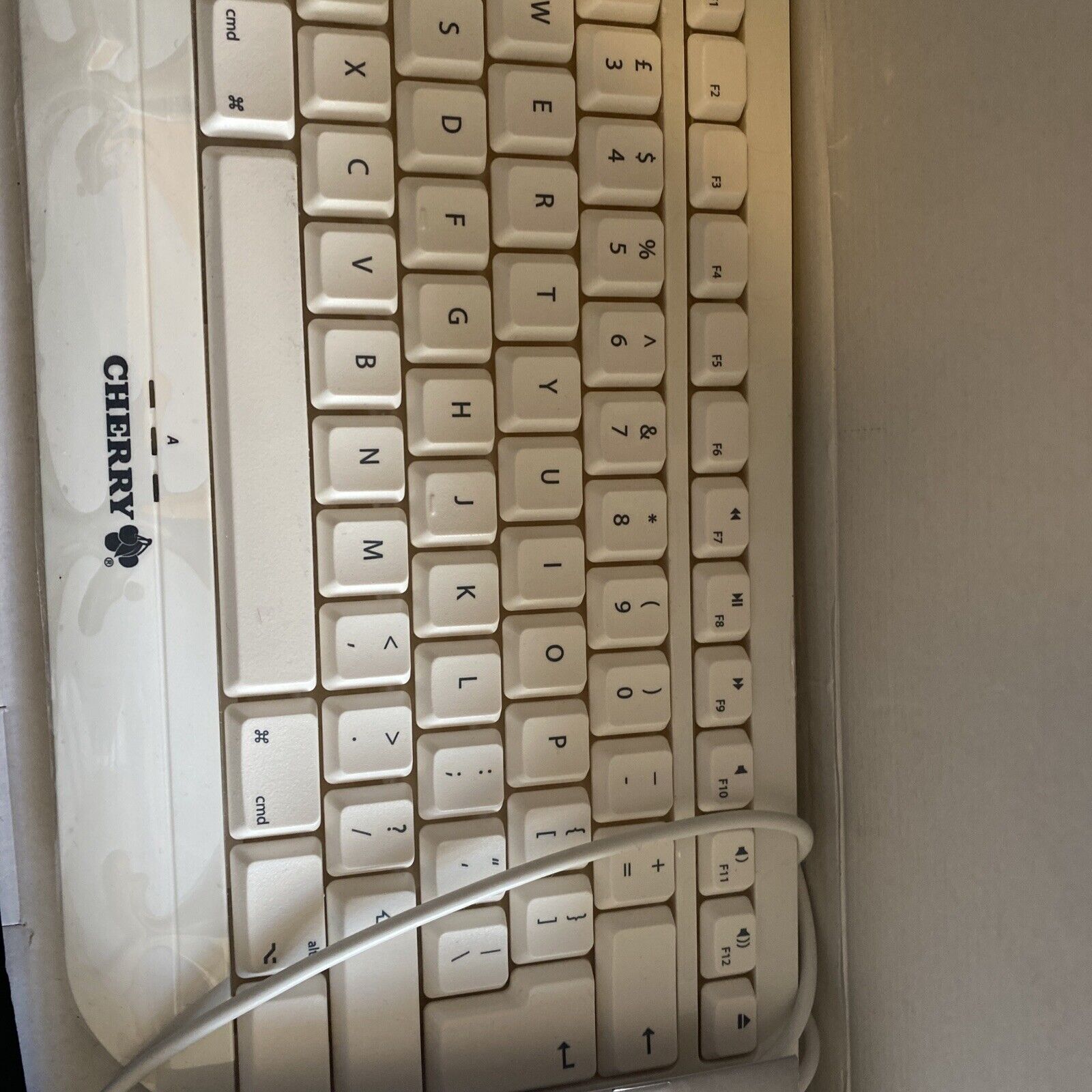 G82-27020 GB