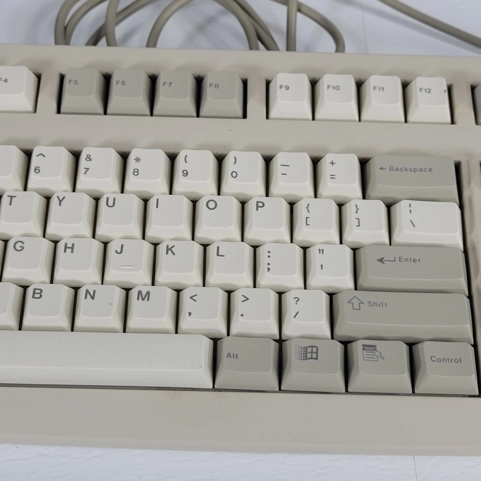 G83-6104 LANUS