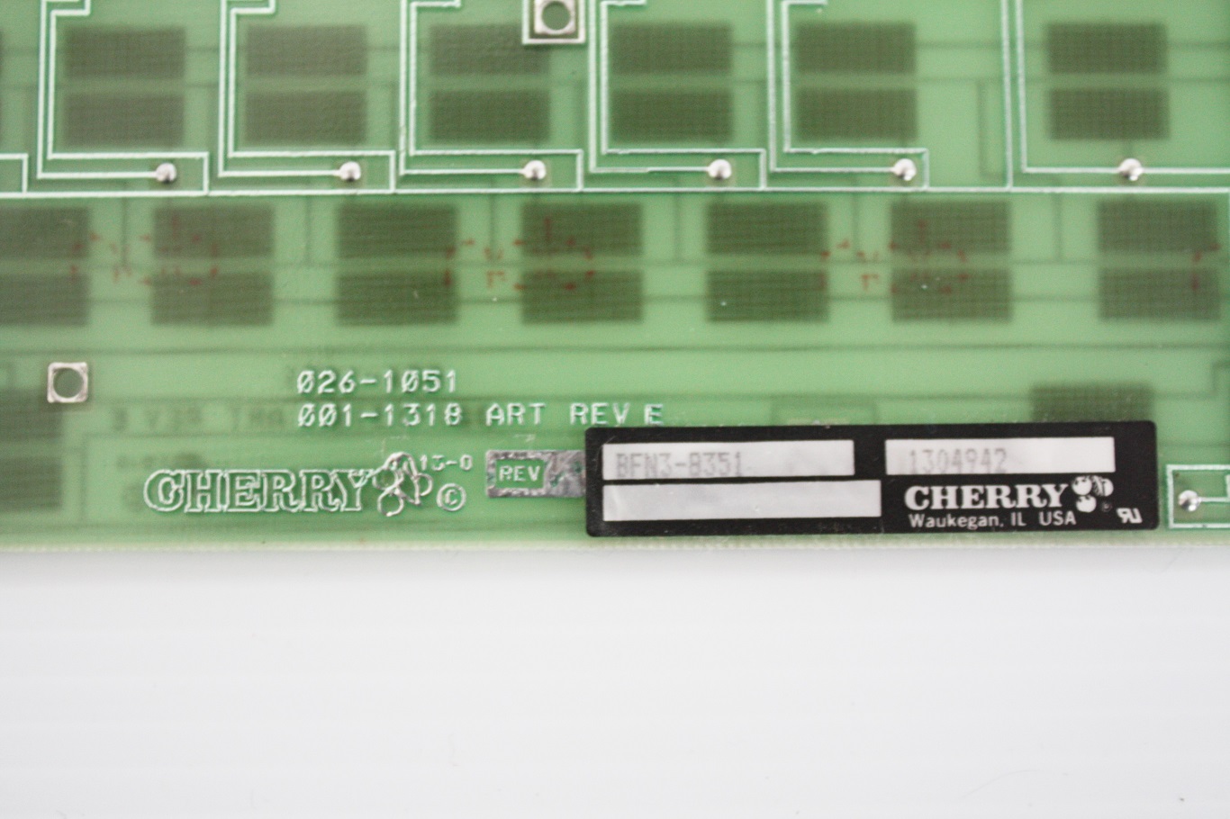 Cherry KFN3 8351