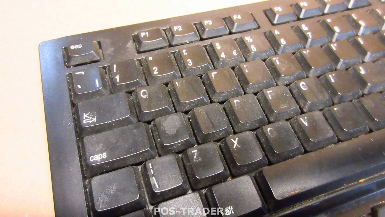 Cherry M82-24700 GB